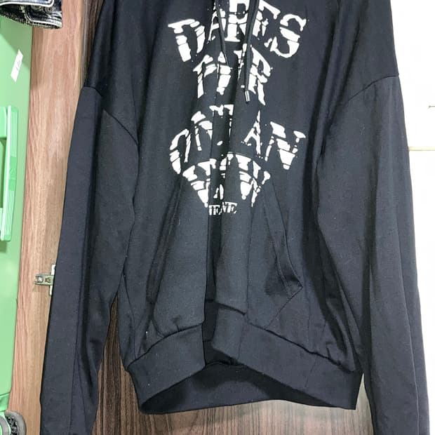 검정 프린팅 후드집업
