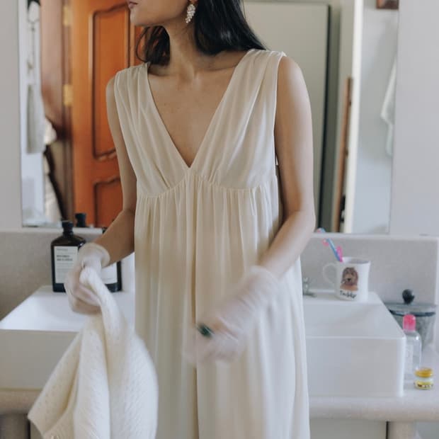 파르벵 VELORA SHIRRING SHEER DRESS
