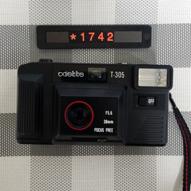 오데뜨 T-305 필름카메라