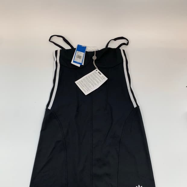 아디다스 나시원피스 블랙 xs