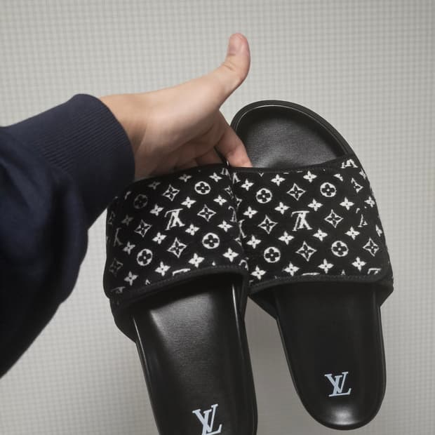 루이비통 뮬 마이애미 290 슬리퍼