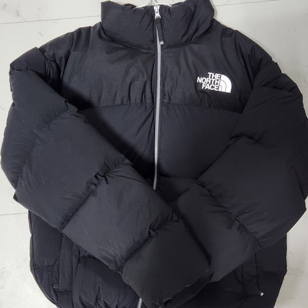 차은우 패딩 노스페이스 클라우드 눕시 거의 새거