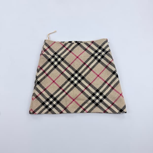 버버리 노바체크 큐프로원단 울 스커트