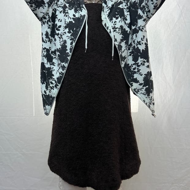 murua flower hood zip-up