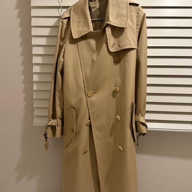 마르지엘라 트렌치코트