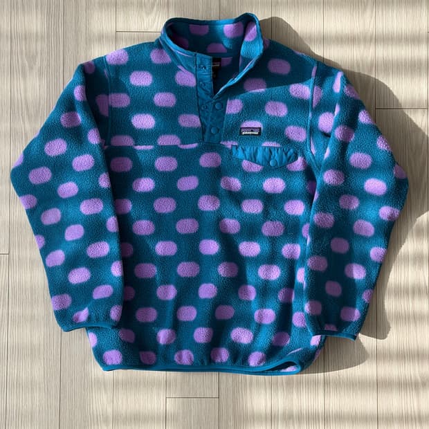 파타고니아 신칠라  도트 플리스 스냅티