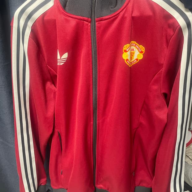 아디다스 맨체스터 유나이티드 저지 팔아요