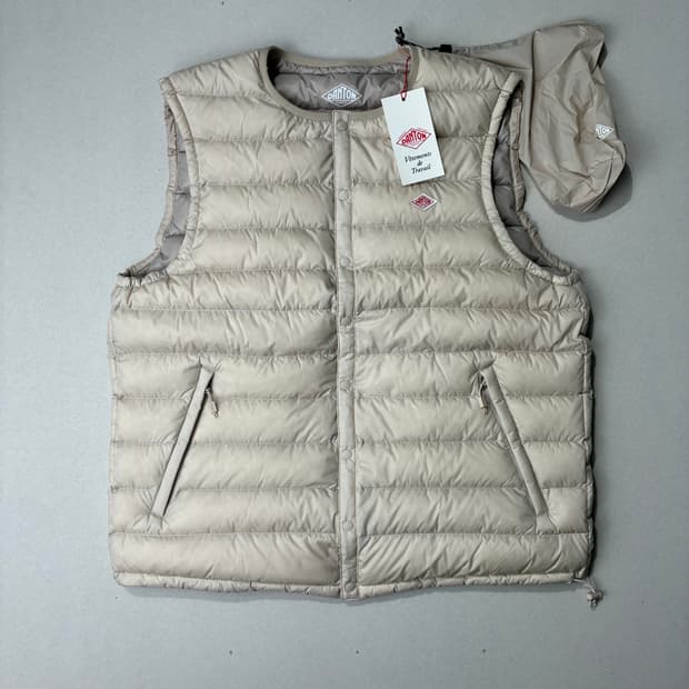 DANTON 단톤 이너 다운 크루넥 베스트 오이스터 화이트 XL사이즈