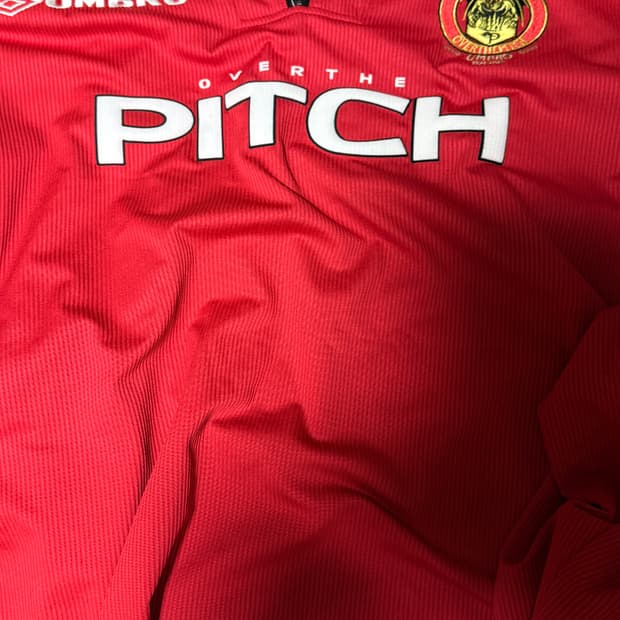 오버더피치 x 엄브로 100주년 오마주 풋볼 저지