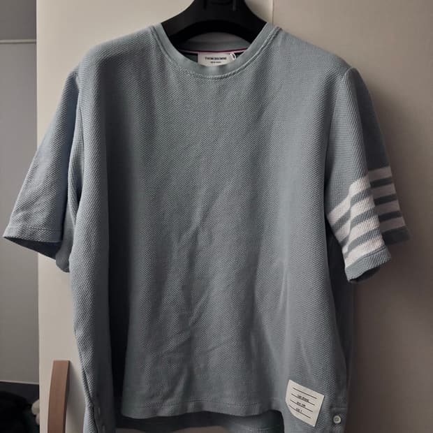 톰브라운 니트 반팔 size 3