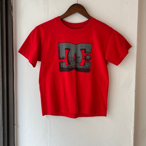 DC SHOES vintage crop T-SHIRT red