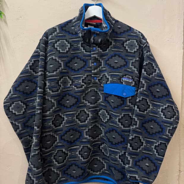 파타고니아 신칠라 아즈텍 패턴 S