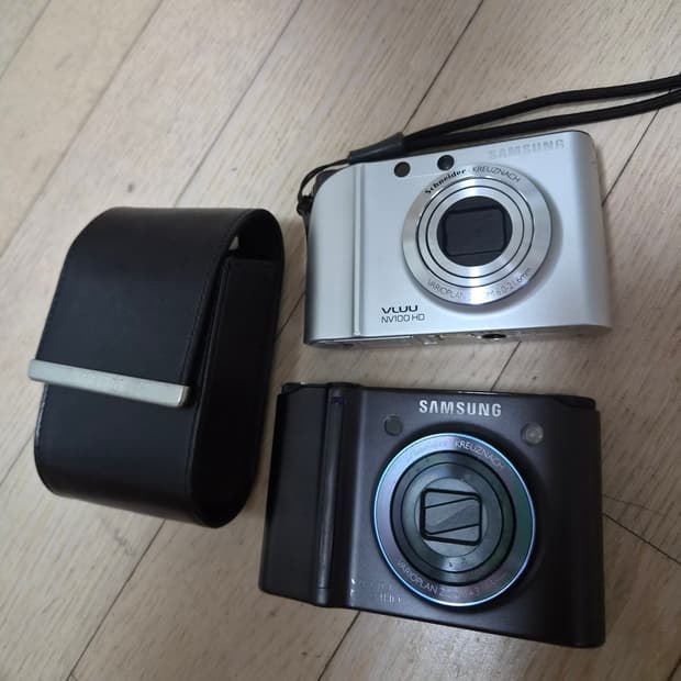 삼성 vluu nv100 hd 디카+nv24 hd(하자)2개 디지털카메라