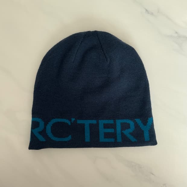 아크테릭스 Word Head Long Toque 비니