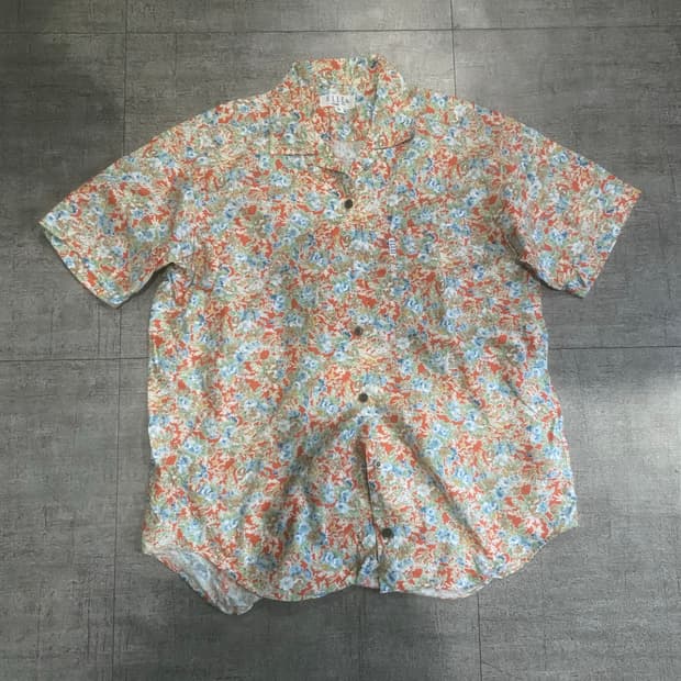 Elle 하구미모리걸 할메카지 아메카지너드남 복고풍 플라워 반팔셔츠