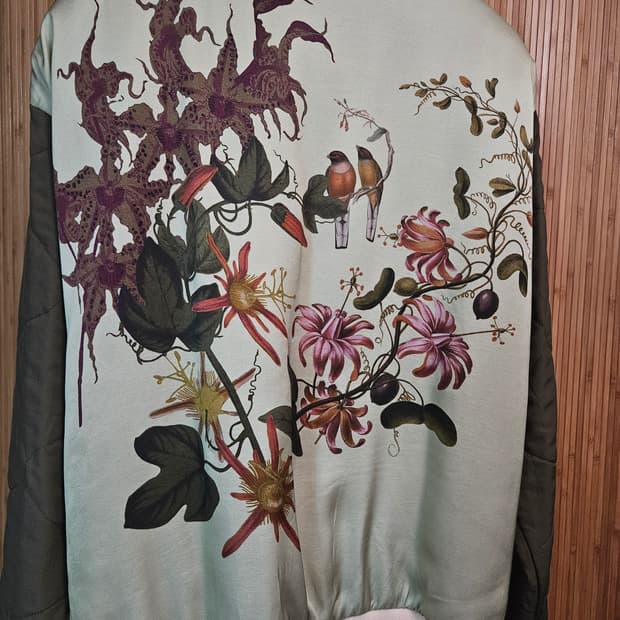 드리스반노튼 24fw  봄버