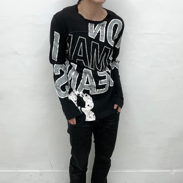 Armani exchange initials printing sleeve