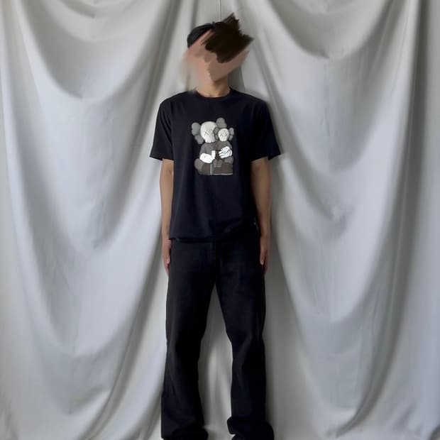 uniqlo x kaws 유니클로 카우스 프린팅 반팔