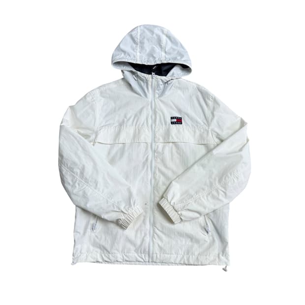 타미진스 바람막이