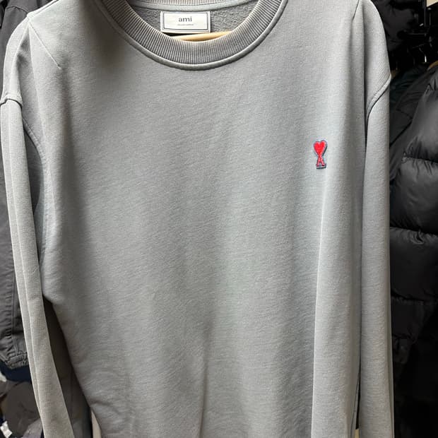 아미 맨투맨 팝니다