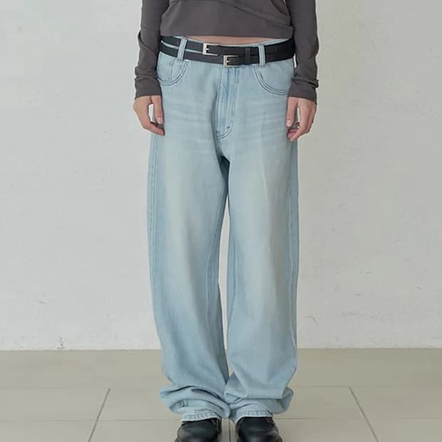 오데스 릴렉스드 세미 배기 진 (아이스블루)