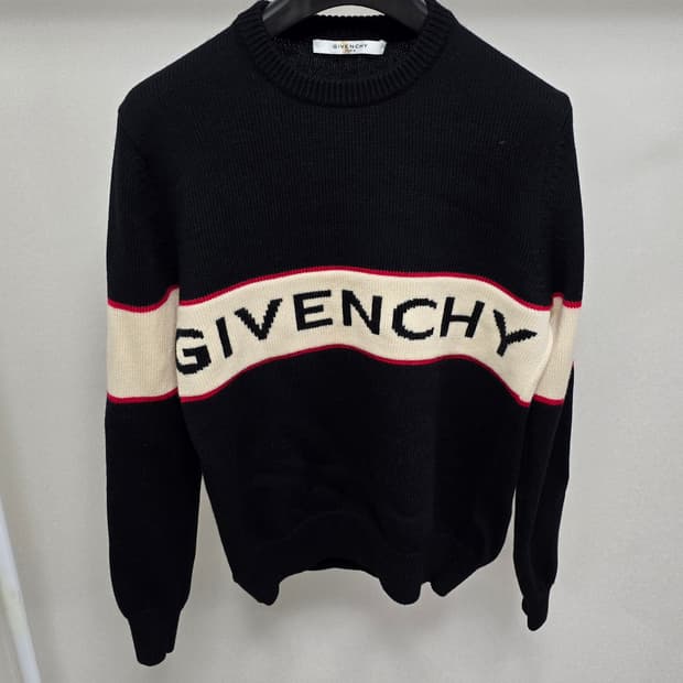 지방시 로고 니트 s사이즈 95 판매