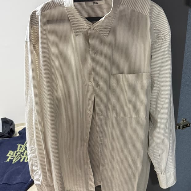 유니클로 c 스트라이프 셔츠 uniqlo c