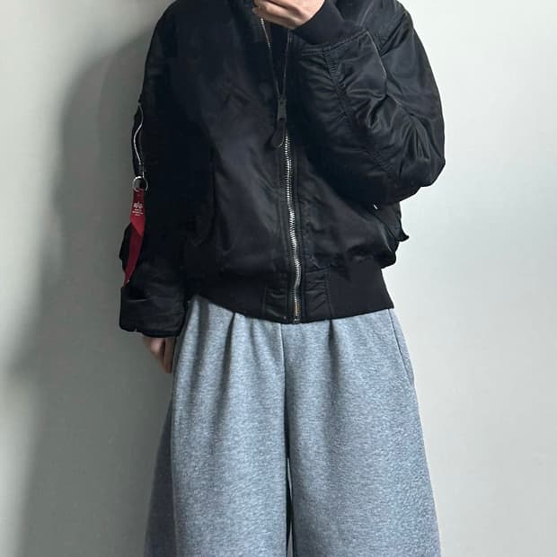 알파인더스트리 블랙 건메탈 리버시블 ma-1 항공점퍼
