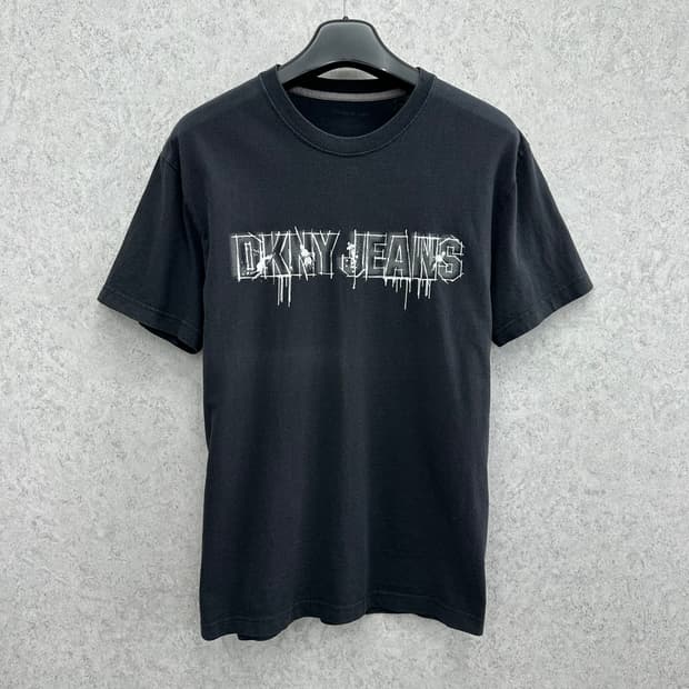 105 DKNY 남자 피그먼트 반팔 티셔츠