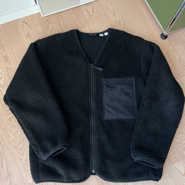 유니클로)) UU라인 제품 V넥 재킷,점퍼 L사이즈