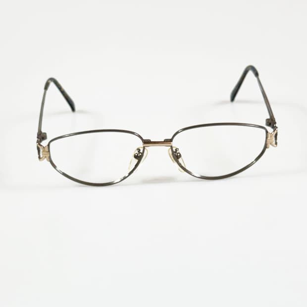 90s 유로피안 슬림 오벌 메탈 프레임 빈티지 안경