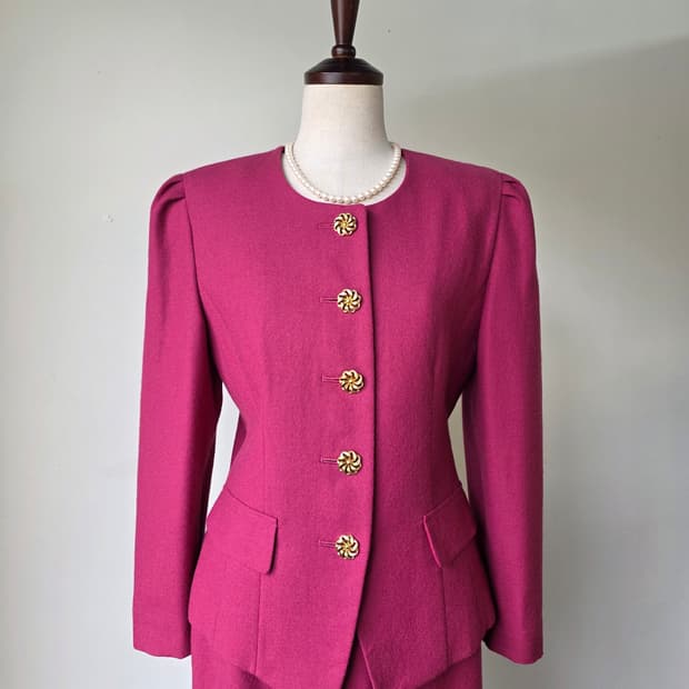 핫핑크 금장 버튼 셋업