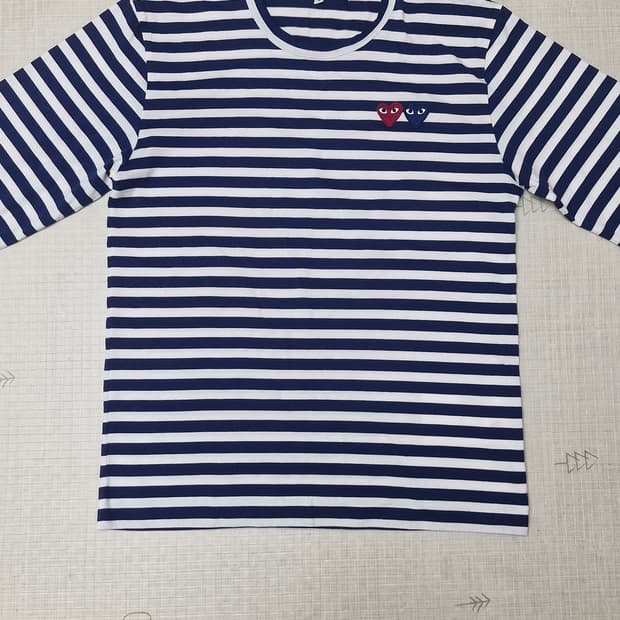 꼼데가르송 더블와펜 스트라이프 롱슬리브s 새상품