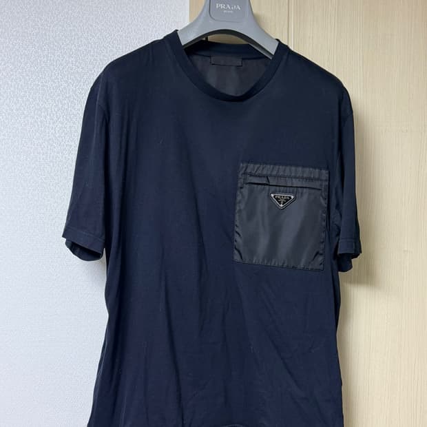 [M] 프라다 나일론 포켓 반팔티셔츠