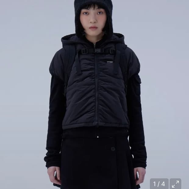 미세키서울 후디 셔링 패딩 조끼