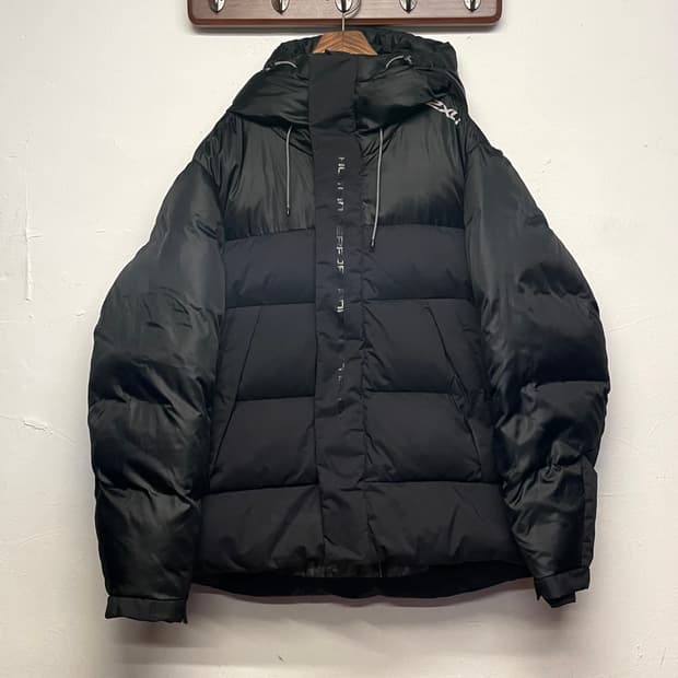 2XU 블랙 덕 다운 후드 패딩 자켓