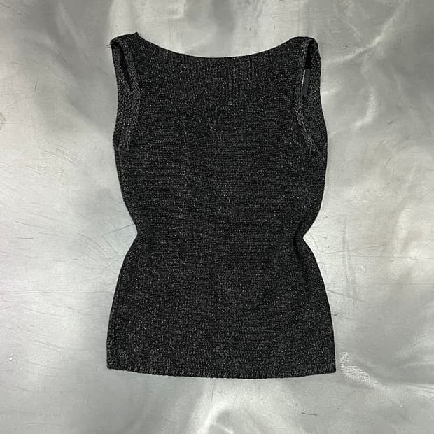  엠포리오 아르마니 배색 니트 슬리브리스 y16028