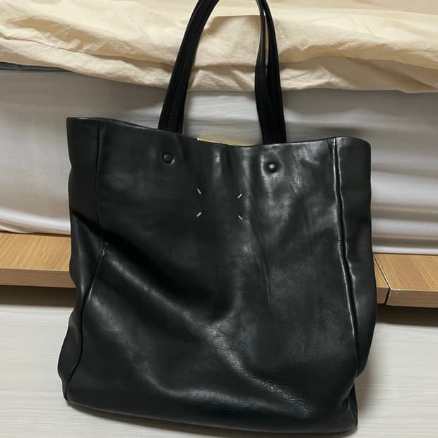 마르지엘라 토트백