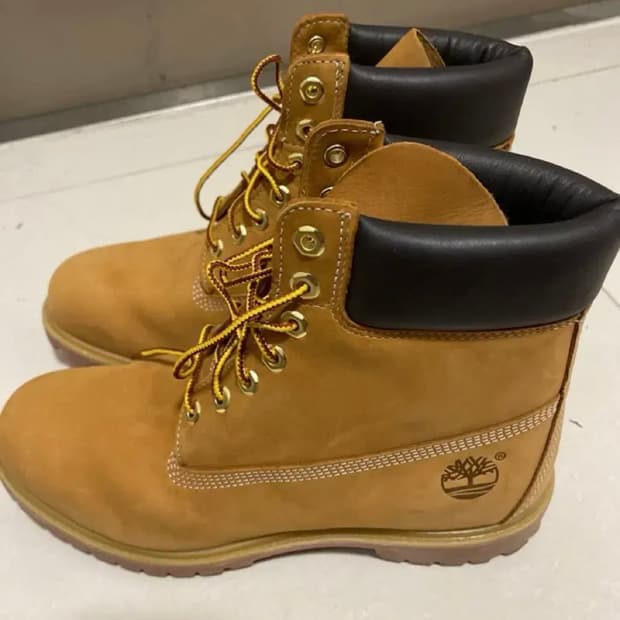 팀버랜드 프리미엄 6인치 워터프루프 부츠 위트 누벅 - 와이드