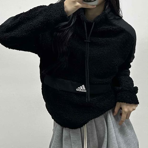 아디다스 플리스 포켓 블랙 웜업 맨투맨(XS)