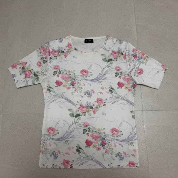 빈티지 플라워 반팔티 vintage flower t shirt
