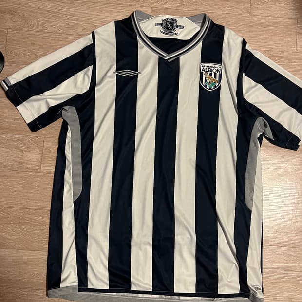 웨스트브롬 알비온 축구유니폼