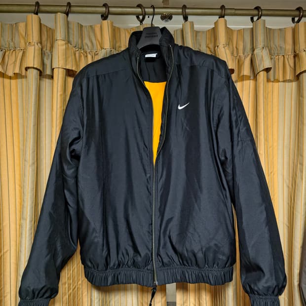 (S)나이키 사틴 봄버자켓 US사이즈