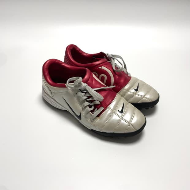 나이키 토탈 90 레드