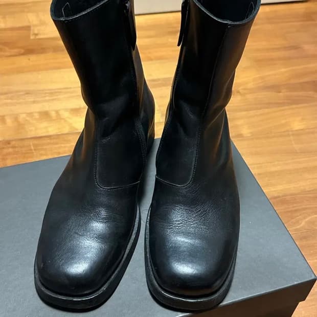 아워레가시 카미온 블랙 43