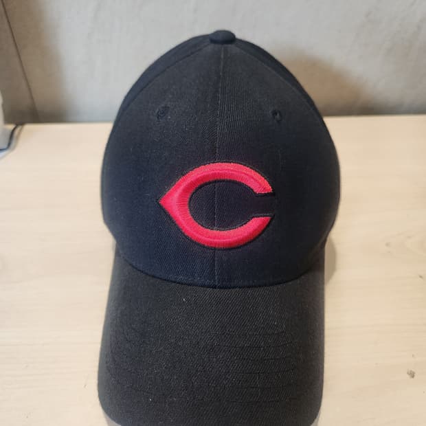 "스트릿 무드 확실! MLB 정품 모자 S-M(57)"