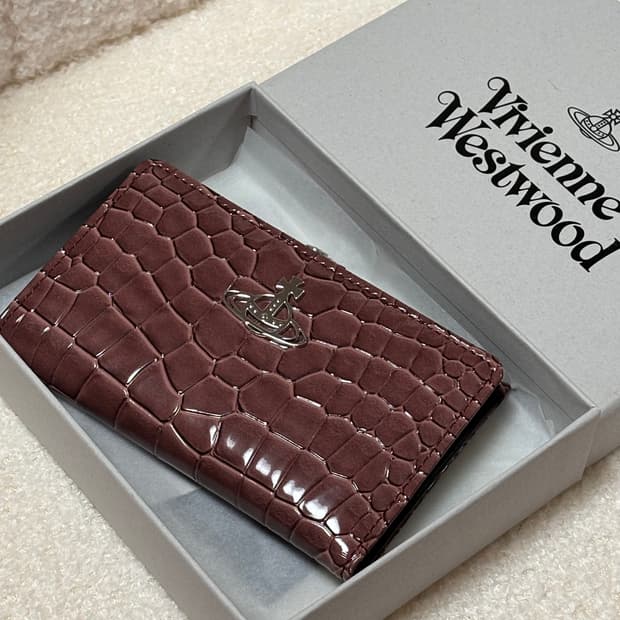 비비안 웨스트우드 플랩 카드지갑