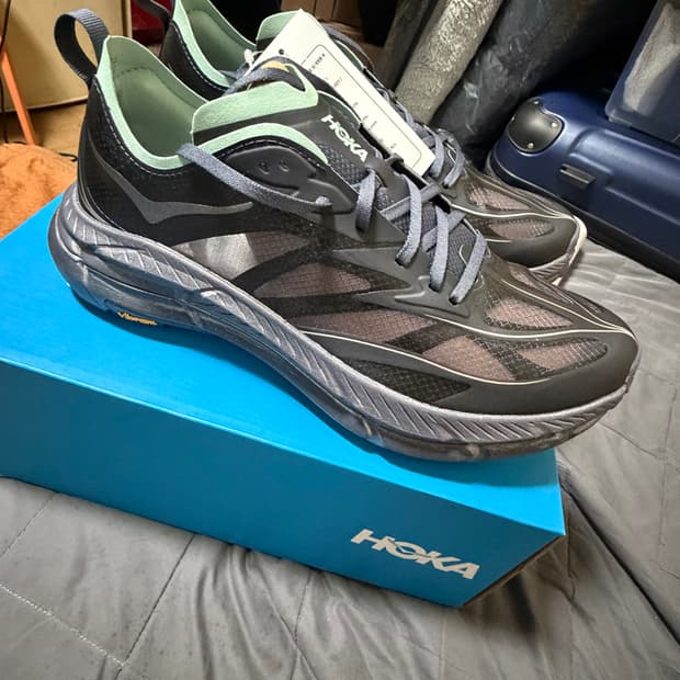 호카 마파테 스피드 4 라이트 차콜 그레이 제이드 290