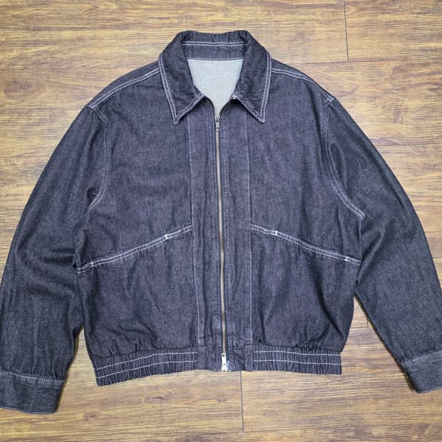 에잇세컨즈 흑청 데님 자켓