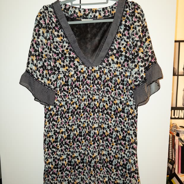 빈티지 플라워패턴 브이넥 프릴 여름 원피스